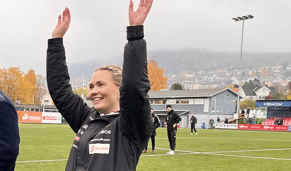 Hovedtrener Vilde fra Birkeland er nå nær et historisk opprykk med ...